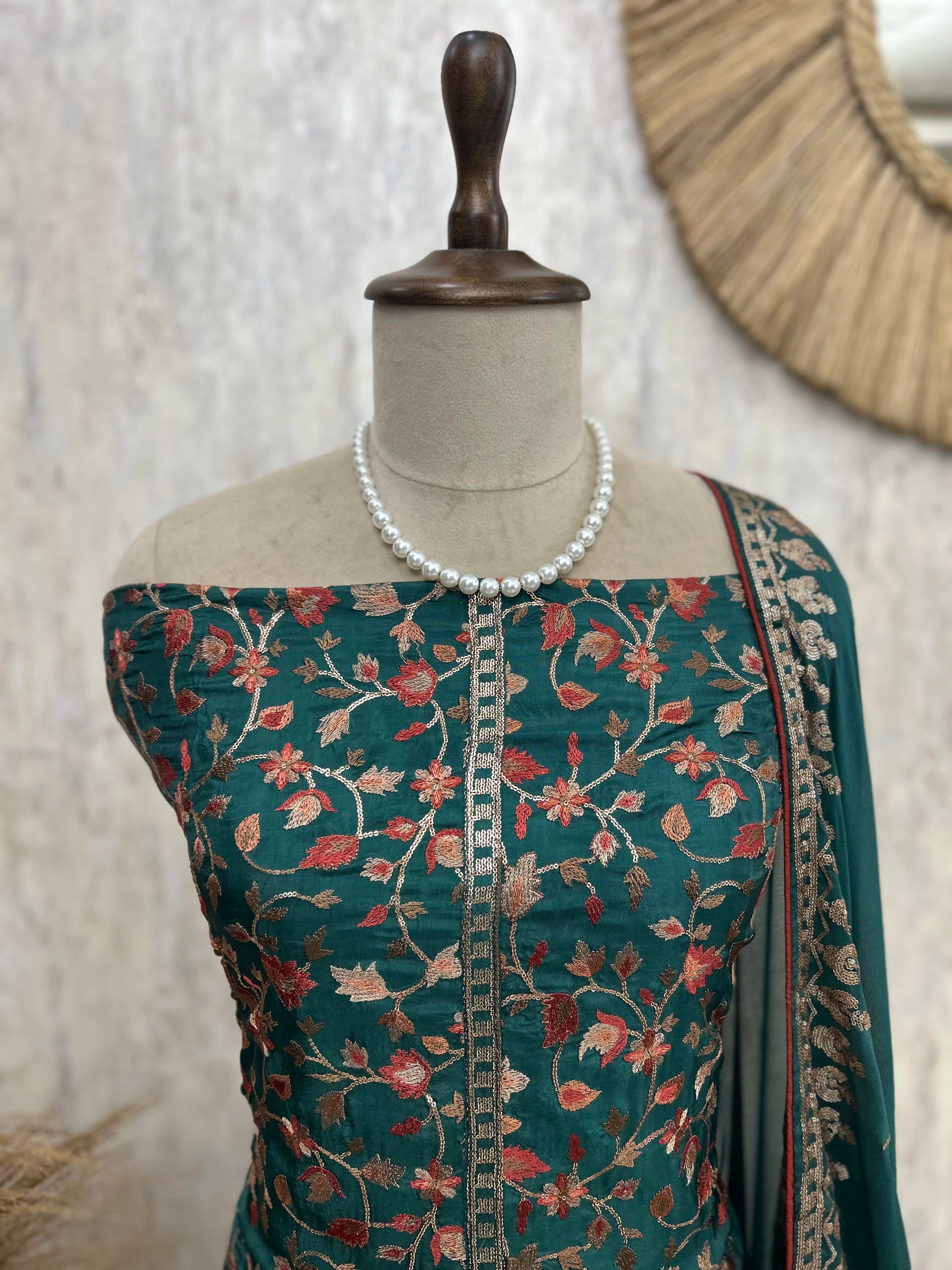 Unstitched Suit Set Opada with Thread Embroidery