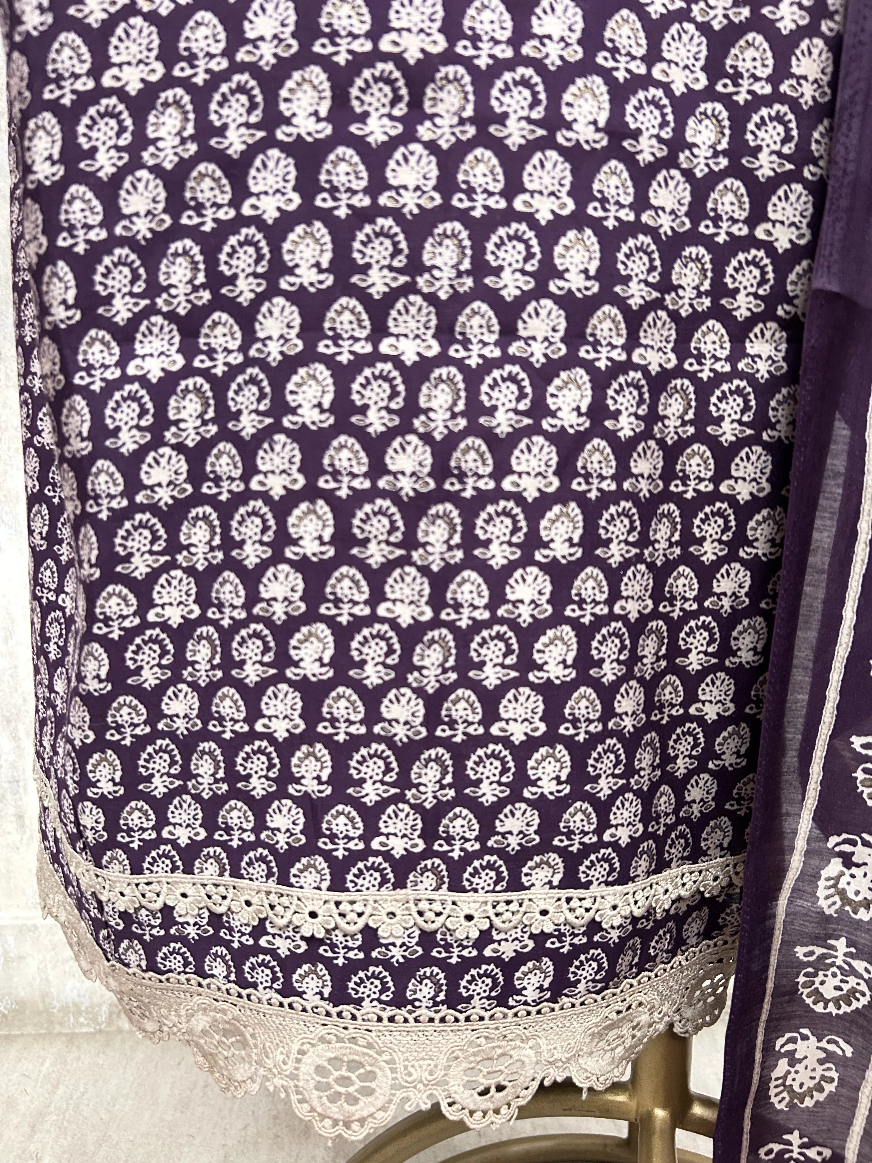 Nazakat in Indigo Unstiched Suit