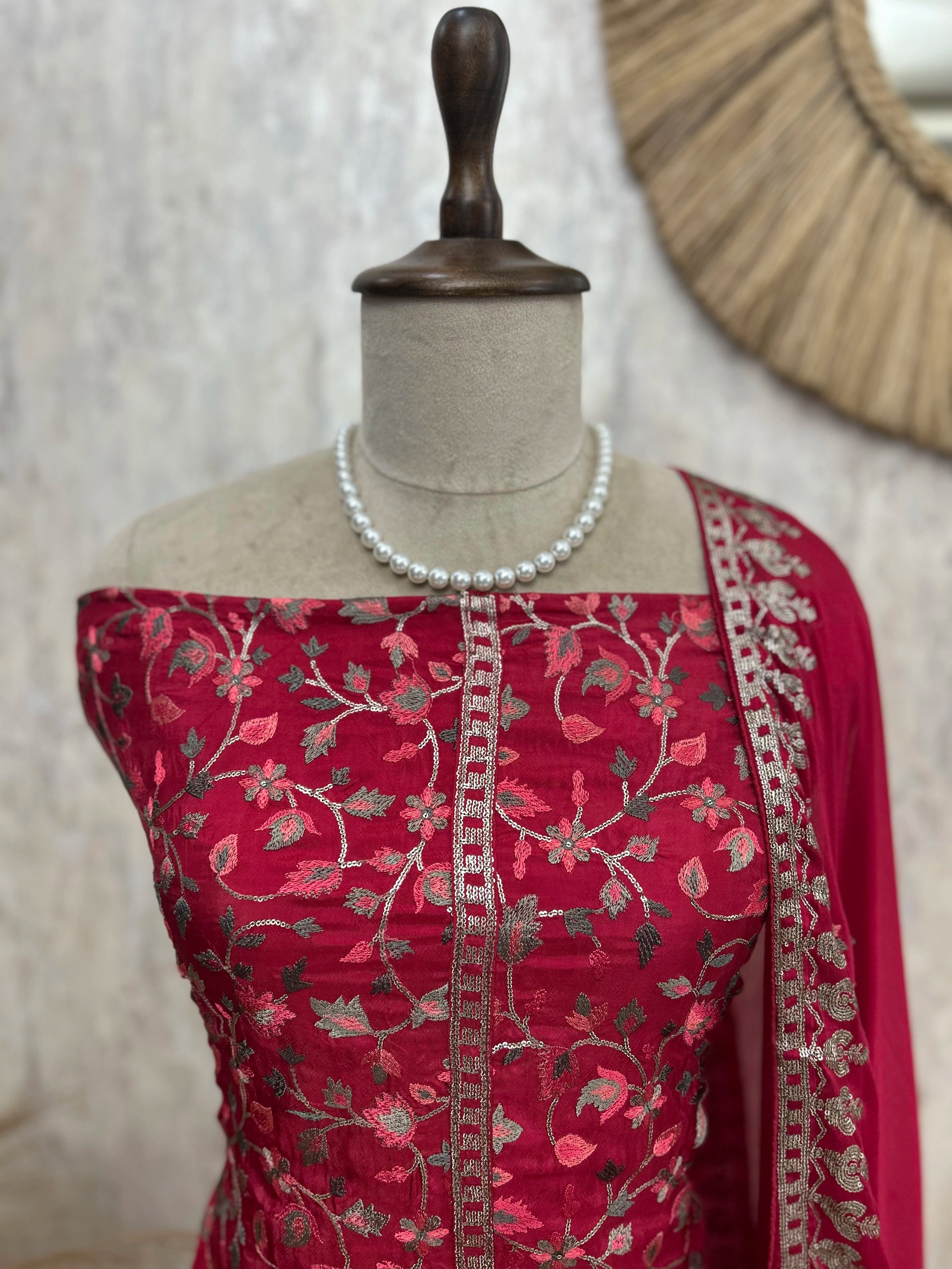 Unstitched Suit Set Opada with Thread Embroidery