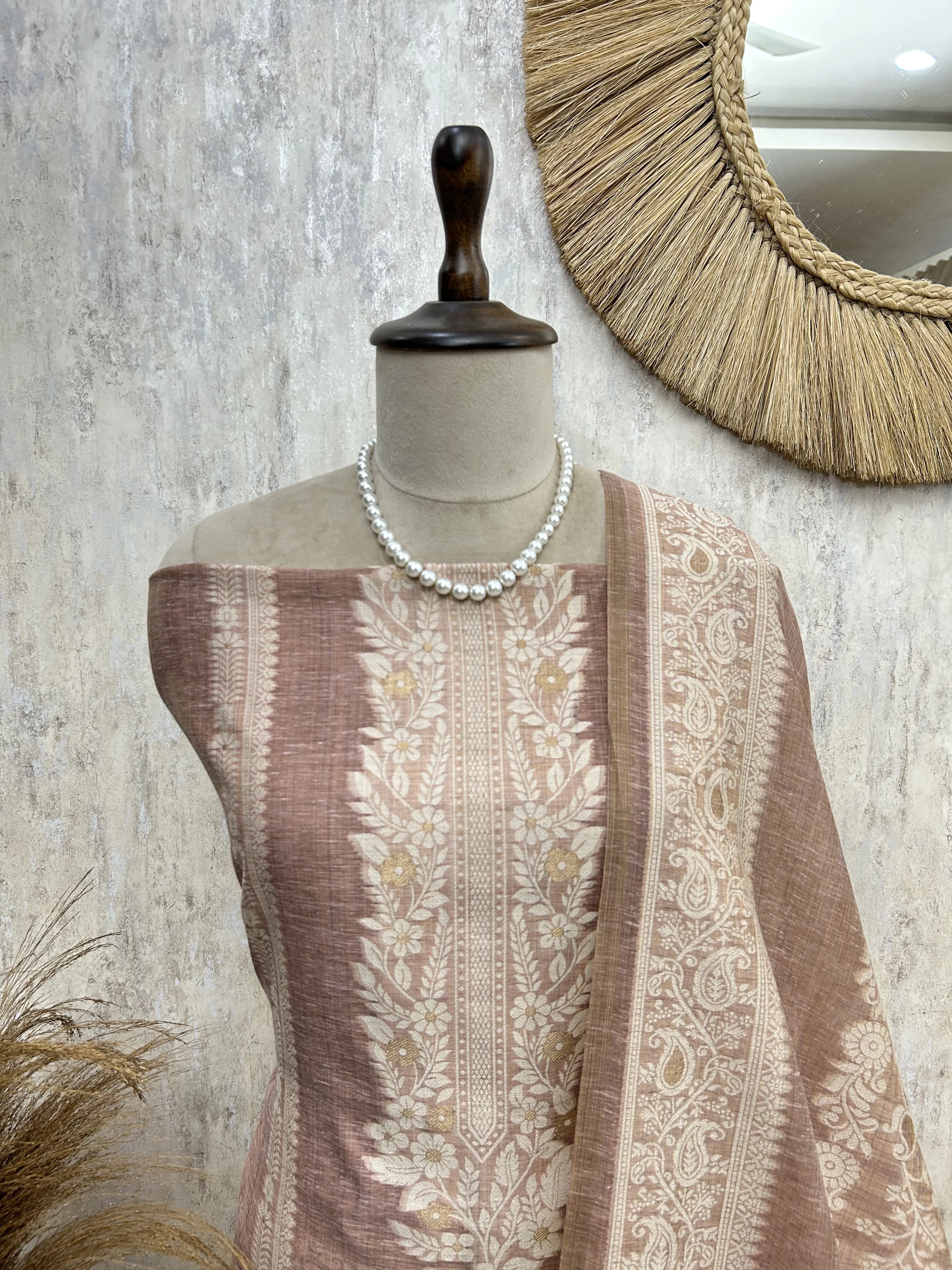 Subtle Royal Weave Unstitched Suit