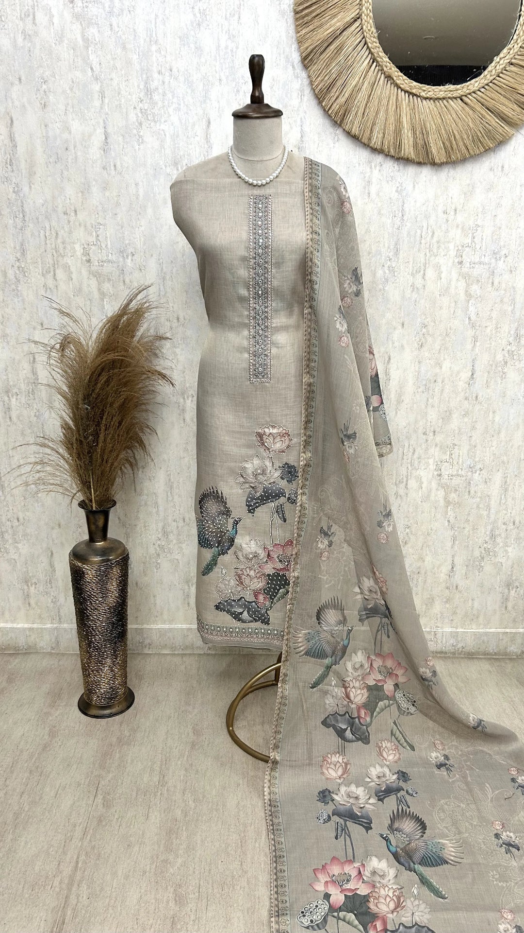 Tissue Linen Unstitched Suit Set With Kantha Work