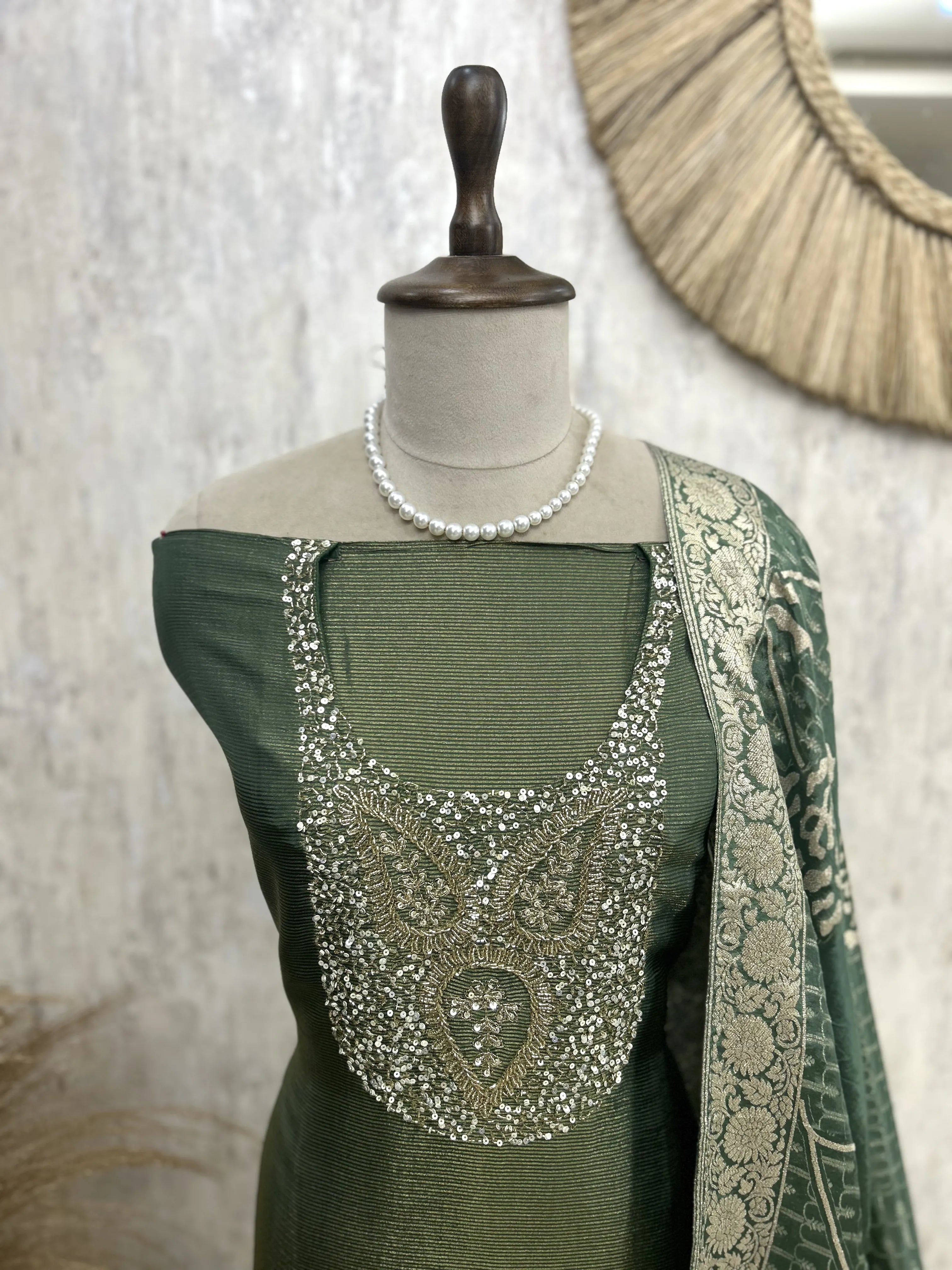 Cosmo Tissue Unstitched Suit Set With Dola Silk Dupatta