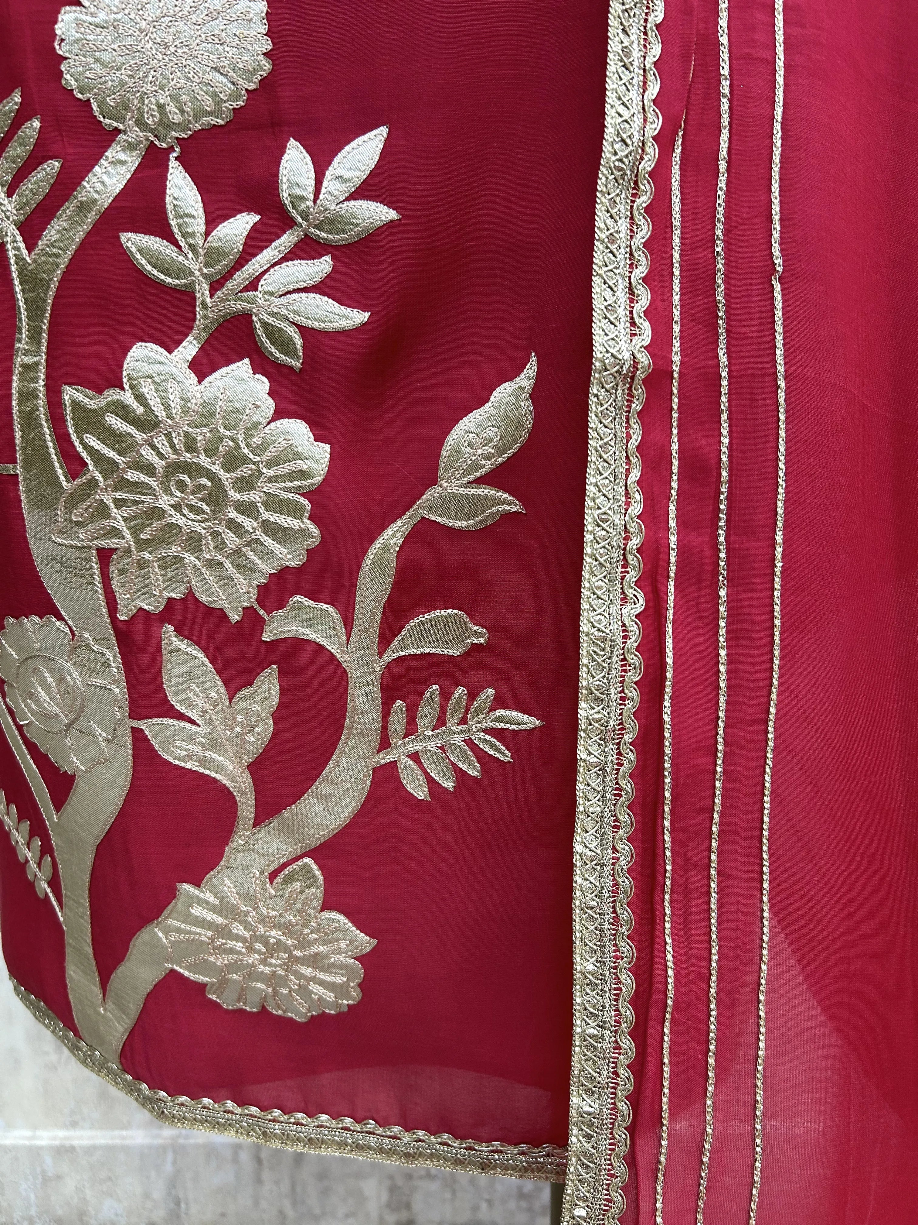 Mul Chanderi Unstitched Suit Set With Mul Chanderi Dupatta
