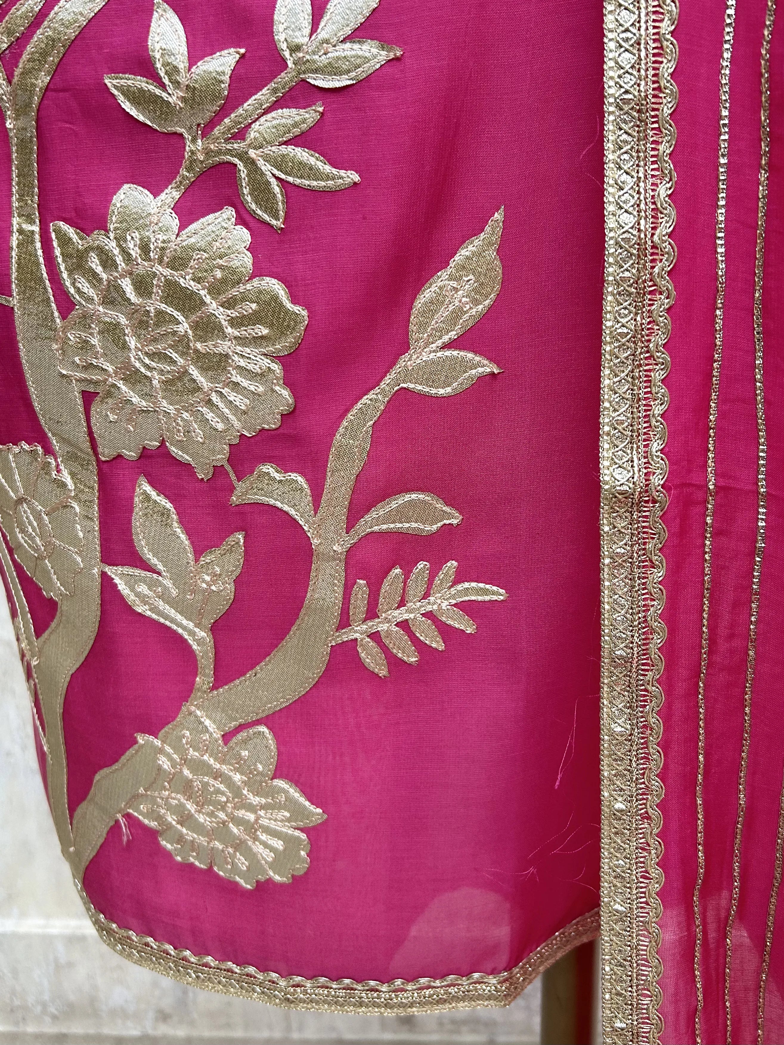 Mul Chanderi Unstitched Suit Set With Mul Chanderi Dupatta