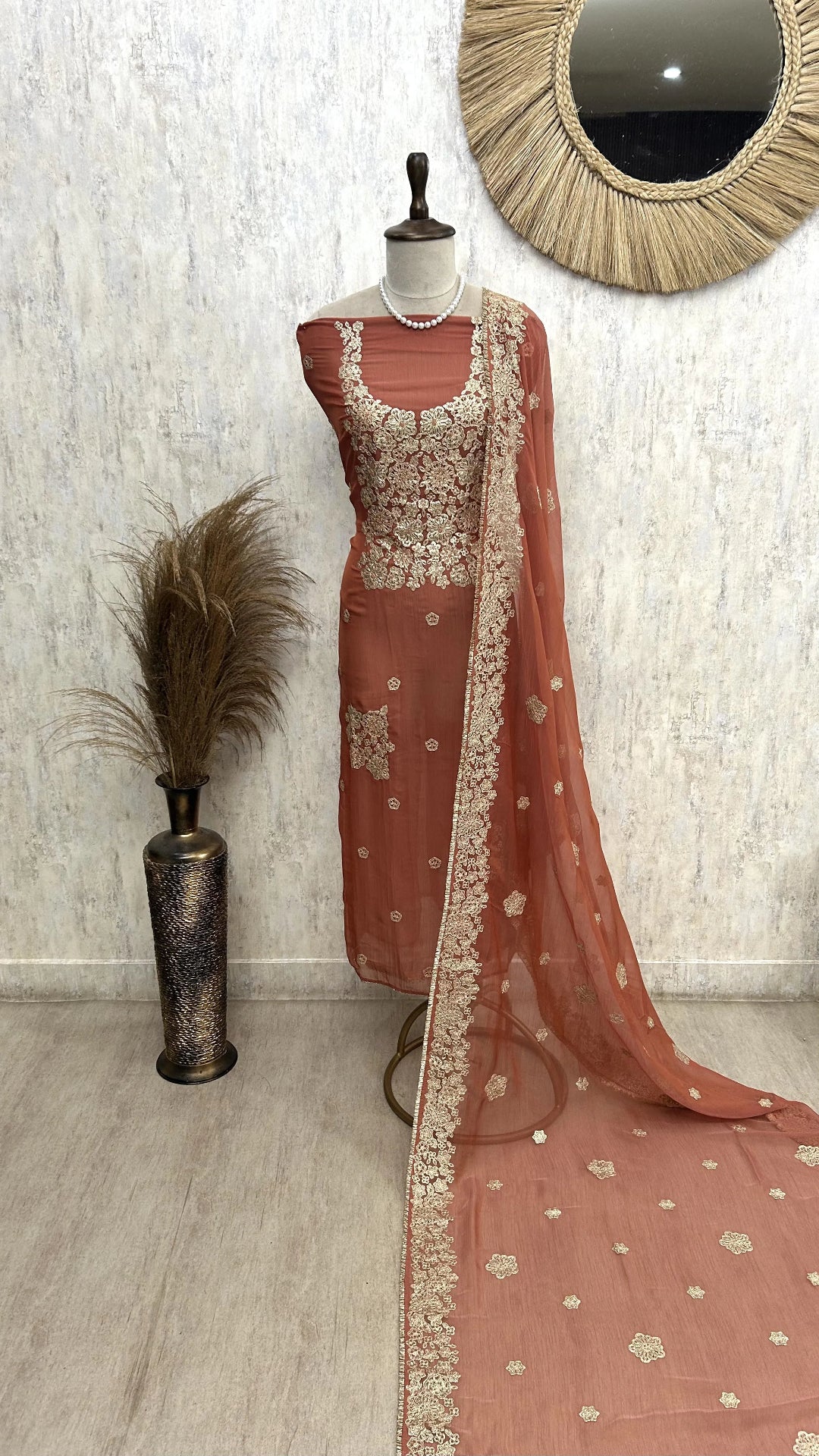 Chinnon Organza Unstitched Suit Set With Chinnon Dupatta