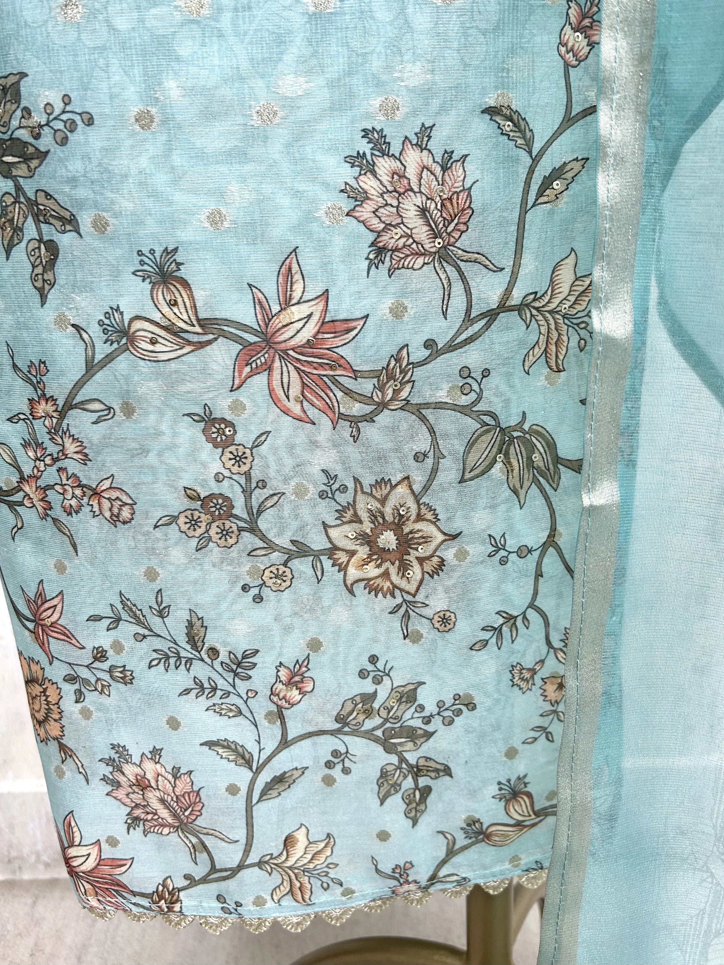Maheshwari Unstitched Suit Set With Maheshwari Dupatta Featuring Pichwai Work