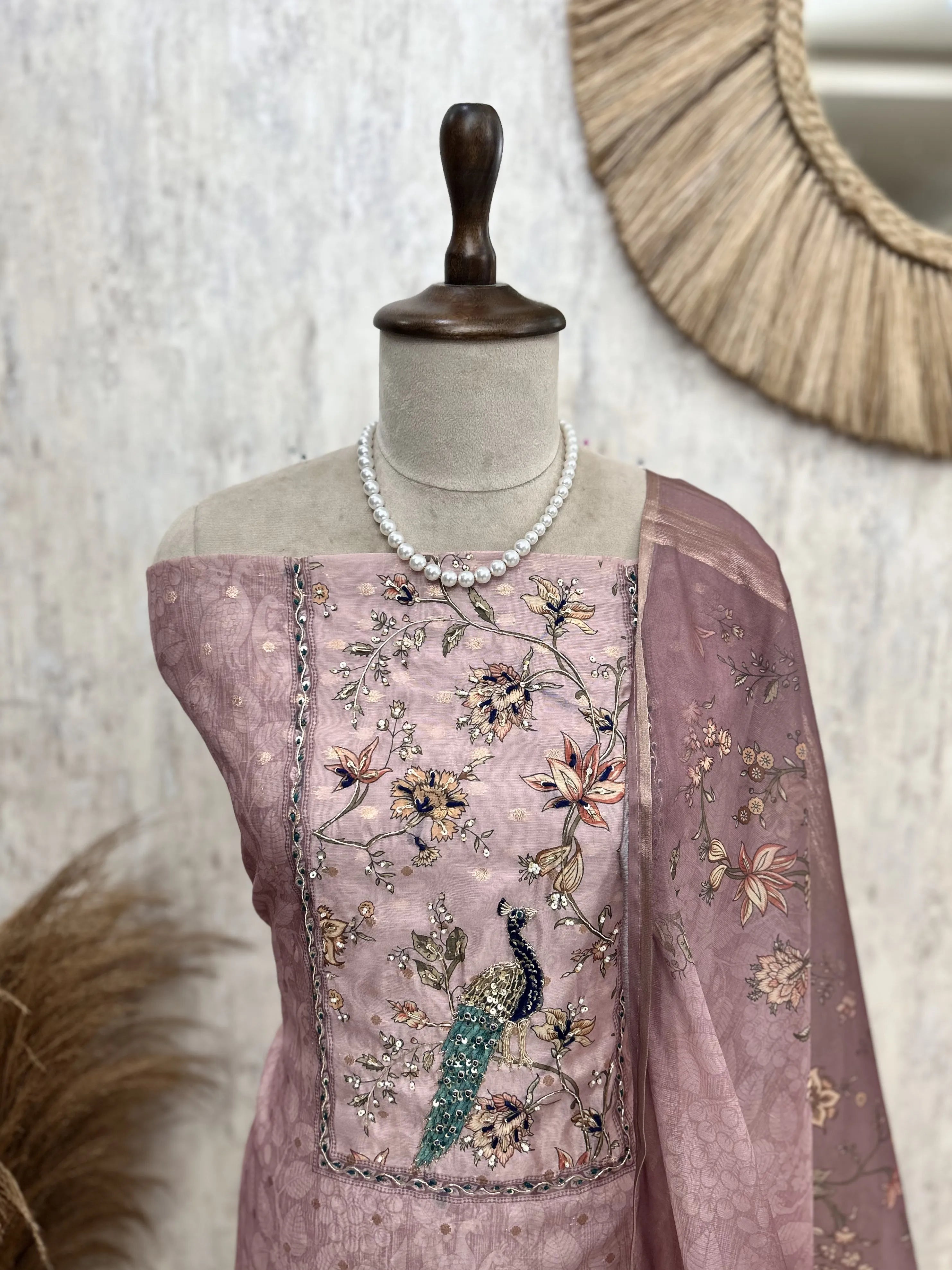 Maheshwari Unstitched Suit Set With Maheshwari Dupatta Featuring Pichwai Work