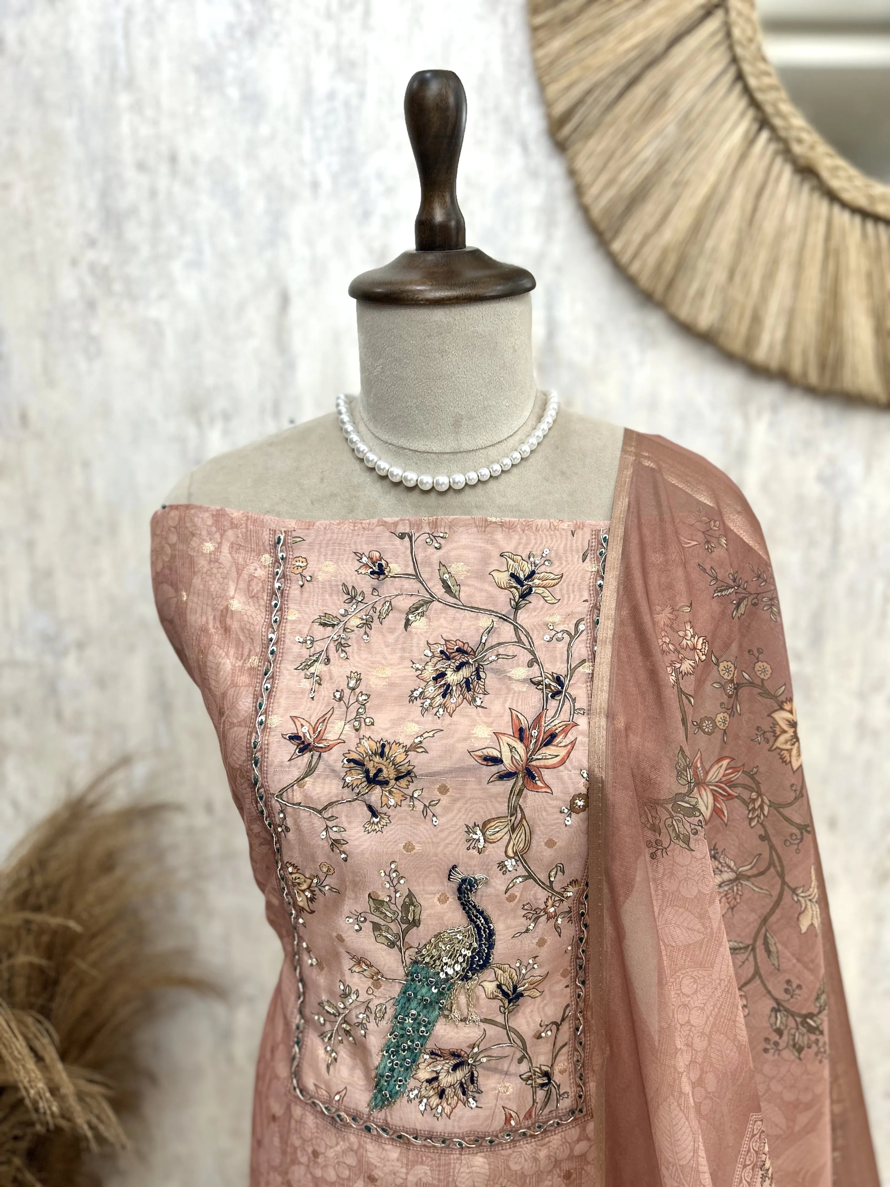 Maheshwari Unstitched Suit Set With Maheshwari Dupatta Featuring Pichwai Work