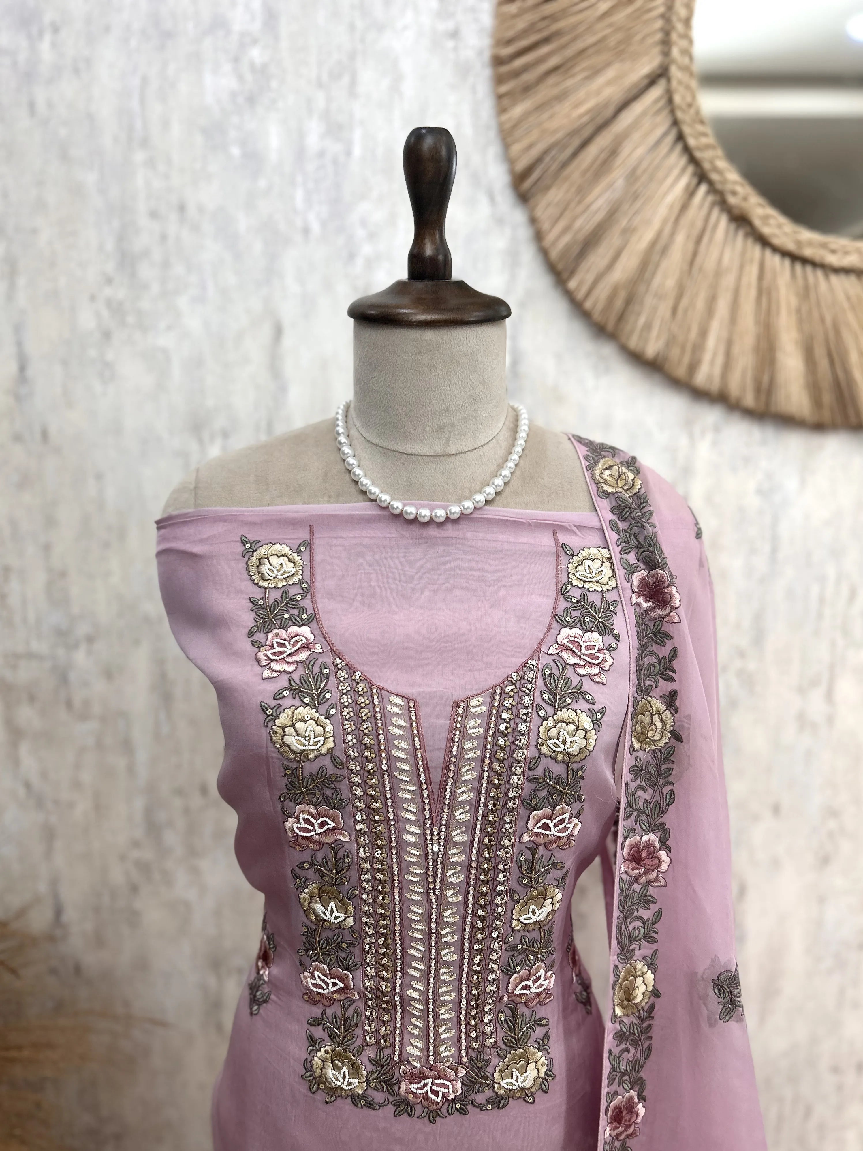 Unstitched Organza Suit Set Featuring Thread Embroidery